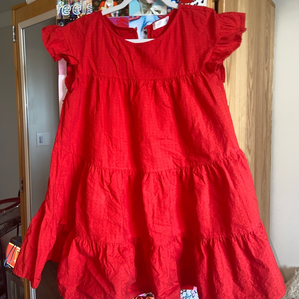 Vestique Dress